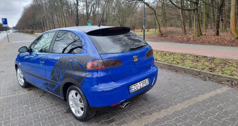 Seat Ibiza cena 6999 przebieg: 290000, rok produkcji 2003 z Łódź małe 326